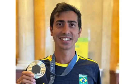 Ribercon - Caio Bonfim ganha prata em etapa mundial da marcha atlética na China
